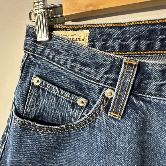 🆕 LEVI’s Mini Flounce Denim/Jean Skirt (NWT) - Picture 3 of 7